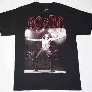 TED NUGENT WOLF NEW BLACK T-SHIRT ÖN VE ARAKA BASKILI
