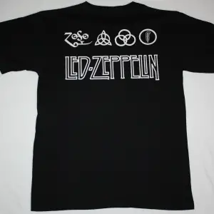 THE CLASH JAPANESE SKULL NEW BLACK T-SHIRT ÖN VE ARAKA BASKILI