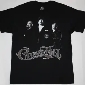 THE DAMNED DAMNED DAMNED DAMNED NEW BLACK T SHIRT ÖN VE ARAKA BASKILI