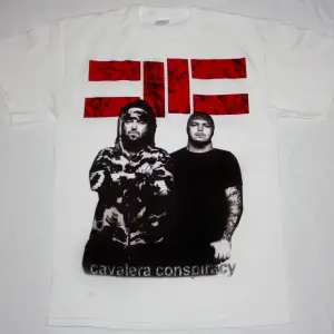 THE HU SYMBOL NEW BLACK T-SHIRT ÖN VE ARAKA BASKILI
