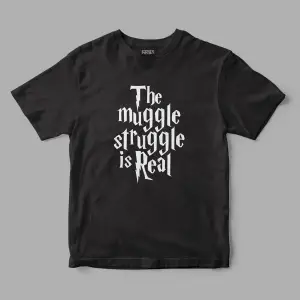 The muggle struggle is real Harry Potter Baskılı Tişört