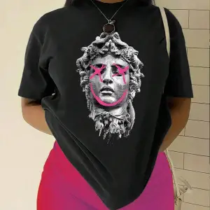 TOM & JERRY X Sloganlı ve Karikatür Grafikli Düşük Omuzlu Oversize Tişört