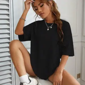 TOM & JERRY X Sloganlı ve Karikatür Grafikli Düşük Omuzlu Oversize Tişört