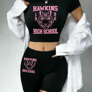 Trend Hawkins Lisesi 1986 Baskılı Babby Teelar ve Şortlar Kadın İki Parçalı Set Tişörtler İnce