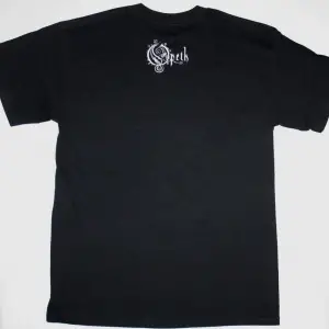 TRIVIUM LOGO NEW BLACK T-SHIRT ÖN VE ARAKA BASKILI