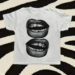 Two Lips Baskılı Unisex Oversize