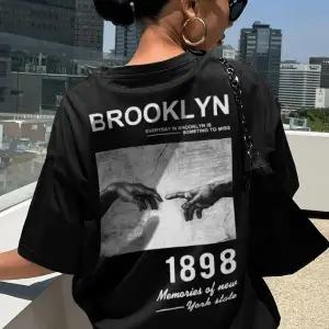 Unisex 1898 Brooklyn Baskılı T-shirt