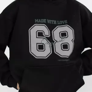 Unisex 68 Made with Love Sweatshirt Siyah