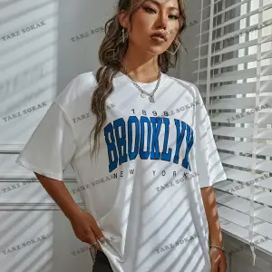 Unisex BAY  Harf Grafikli Düşük Omuzlu Tişört KOD-1306