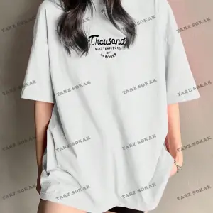 Unisex BAY   Yazılı Desenli Düşük Omuzlu Tişört KOD-1386