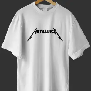 Unisex Beyaz Metallica Baskılı Oversize T-shirt