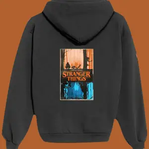 Unisex Beyaz Stranger Things Baskılı Sweatshirt