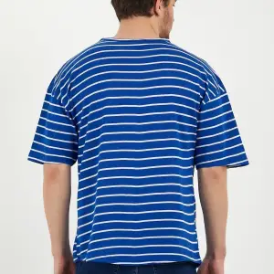 Unisex Çizgili Oversize Beyaz Siyah Tshirt Oversize