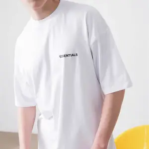 Unisex Essentials 303 Beyaz Tshirt