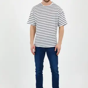 Unisex Gri Beyaz Çizgili Oversize Tshirt