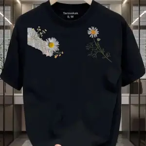 UNİSEX Gülüşü güzel kadınlar papatya sever T-shirt