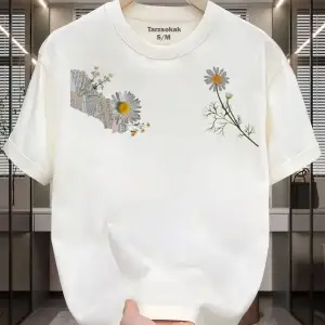 UNİSEX Gülüşü güzel kadınlar papatya sever T-shirt