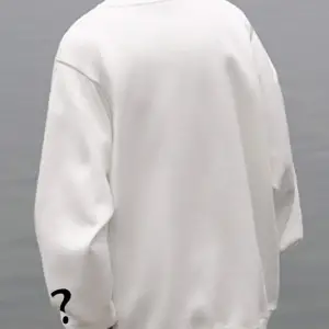 Unisex Kadın/Erkek Beyaz Who Am I Oversize Bisiklet Yaka Pamuklu Sweatshirt