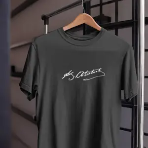Unısex Kadın Erkek Mustafa Kemal Atatürk Imza 10 Kasım %100 Pamuk Siyah Beyaz T-shirt