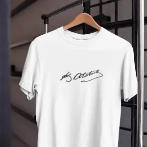 Unısex Kadın Erkek Mustafa Kemal Atatürk Imza 10 Kasım %100 Pamuk Siyah Beyaz T-shirt