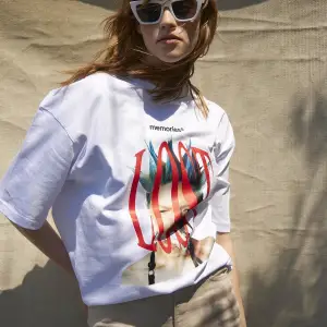 Unisex Lost Memories Tshirt Beyaz