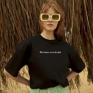 Unisex Love Is Love Tshirt Siyah