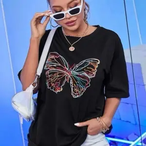 Unısex Oversıze Pamuklu Kelebek Baskılı Siyah Bej Renk T-shirt