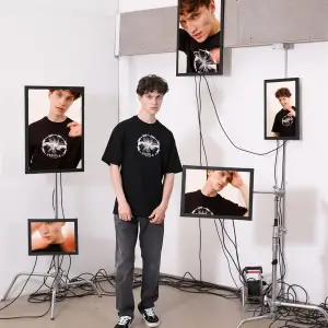 Unisex People Connection Siyah Tshirt