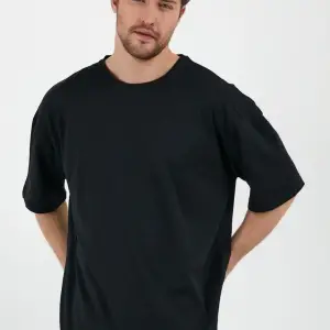 Unisex Siyah Beyaz Oversize Bol Kesim Basic 2 Li Paket Tshirt