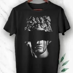 Unısex Siyah Mitoloji Trend Heykel Baskılı Tişört