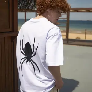 Unisex Spider Tshirt Beyaz