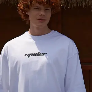 Unisex Spider Tshirt Beyaz