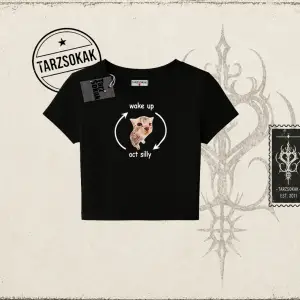 Unisex Wake up Act Silly Kadın Baby Tee Beyaz