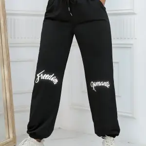 Unity Reflective Letter Graphic Drawstring Waist 4 Mevsim Eşofman