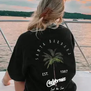 Urban Pop Graphic Kadın Tişört KoleksiyonuKod 5086