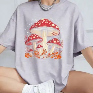 Urban Pop Graphic Kadın Tişört KoleksiyonuKod 5086