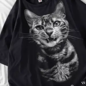 Urban Pop Graphic Kadın Tişört KoleksiyonuKod 5089