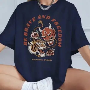 Urban Pop Graphic Kadın Tişört KoleksiyonuKod 5093