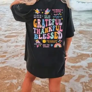 Urban Pop Graphic Kadın Tişört KoleksiyonuKod 5099