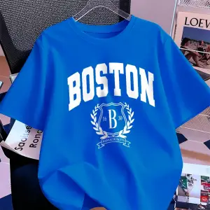 Urban Pop Graphic Kadın Tişört KoleksiyonuKod 5105