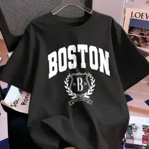 Urban Pop Graphic Kadın Tişört KoleksiyonuKod 5105