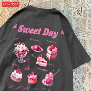 Urban Pop Graphic Kadın Tişört KoleksiyonuKod 5109