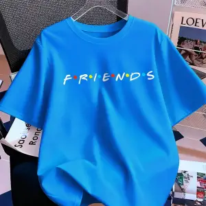 Urban Pop Graphic Kadın Tişört KoleksiyonuKod 5110