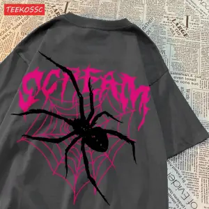 Urban Pop Graphic Kadın Tişört KoleksiyonuKod 5112