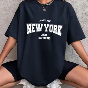 Urban Pop Graphic Kadın Tişört KoleksiyonuKod 5114