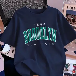 Urban Pop Graphic Kadın Tişört KoleksiyonuKod 5116
