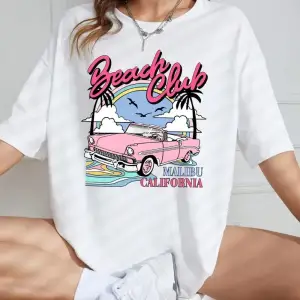 Urban Pop Graphic Kadın Tişört KoleksiyonuKod 5121