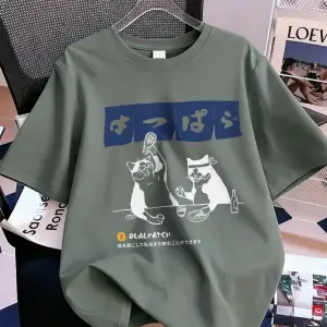 Urban Pop Graphic Kadın Tişört KoleksiyonuKod 5142