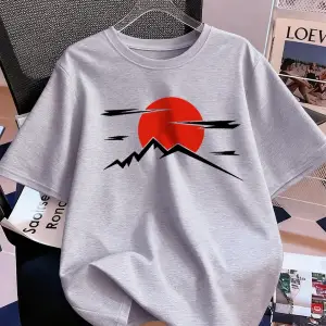 Urban Pop Graphic Kadın Tişört KoleksiyonuKod 5143