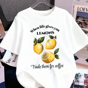 Urban Pop Graphic Kadın Tişört KoleksiyonuKod 5145